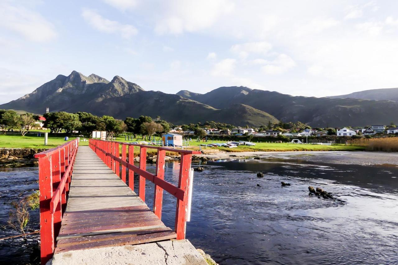 Hotel Shalom Self Catering à Kleinmond Extérieur photo